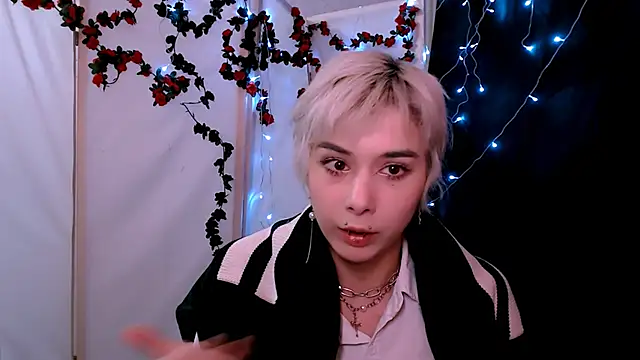 SophieAsh online show from January 2026 07:19:02 PM