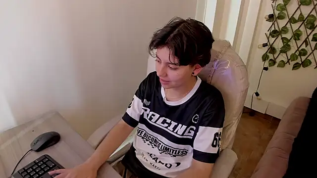 Snapshot of Nathaly_ds chatting on October 2025 07:59:01 PM Nathaly ds online show from October 2025 07:59:01 PM