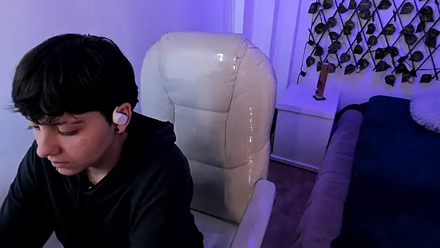 Snapshot of Nathaly_ds chatting on November 2025 07:12:01 PM Nathaly ds online show from November 2025 07:12:01 PM