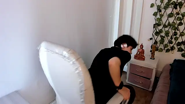 Snapshot of Nathaly_ds chatting on November 2025 07:13:01 PM Nathaly ds online show from November 2025 07:13:01 PM