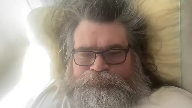 Bear Jacob online show from April 2026 09:37:02 AM