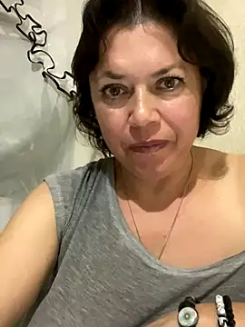 Snapshot of Kiravix chatting on September 2025 07:48:01 PM Kiravix online show from September 2025 07:48:01 PM