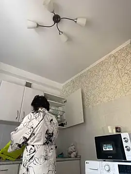 Snapshot of Kiravix chatting on October 2025 05:36:02 AM Kiravix online show from October 2025 05:36:02 AM