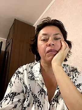 Snapshot of Kiravix chatting on October 2025 04:07:02 PM Kiravix online show from October 2025 04:07:02 PM