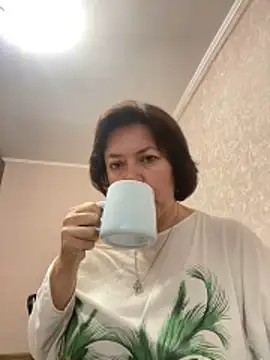 Snapshot of Kiravix chatting on October 2025 06:50:02 AM Kiravix online show from October 2025 06:50:02 AM