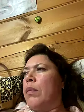 Snapshot of Kiravix chatting on October 2025 07:15:01 PM Kiravix online show from October 2025 07:15:01 PM