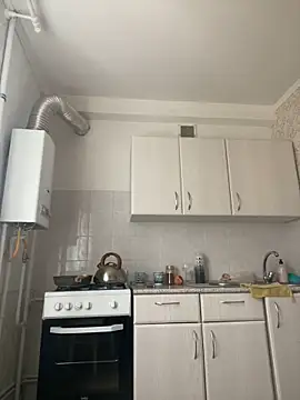 Snapshot of Kiravix chatting on November 2025 06:35:01 AM Kiravix online show from November 2025 06:35:01 AM