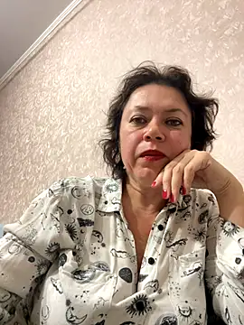 Snapshot of Kiravix chatting on November 2025 06:45:01 PM Kiravix online show from November 2025 06:45:01 PM