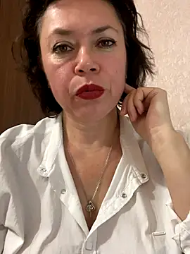 Snapshot of Kiravix chatting on November 2025 06:53:02 PM Kiravix online show from November 2025 06:53:02 PM