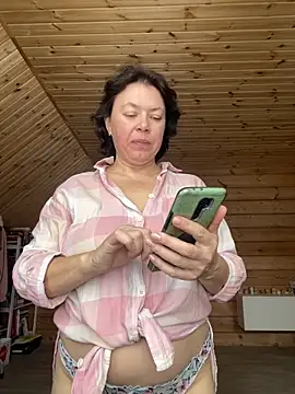 Snapshot of Kiravix chatting on December 2025 09:05:02 AM Kiravix online show from December 2025 09:05:02 AM