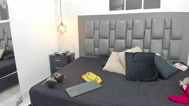 Snapshot of dakota_roussee chatting on February 2026 02:10:01 PM dakota roussee online show from February 2026 02:10:01 PM