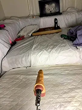 Snapshot of Ozge-SluttyScream69 chatting on December 2025 11:10:01 PM Ozge-SluttyScream69 online show from December 2025 11:10:01 PM