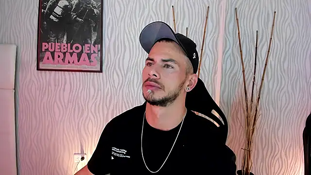 Snapshot of dylan_jacobx chatting on January 2026 03:44:02 AM dylan jacobx online show from January 2026 03:44:02 AM