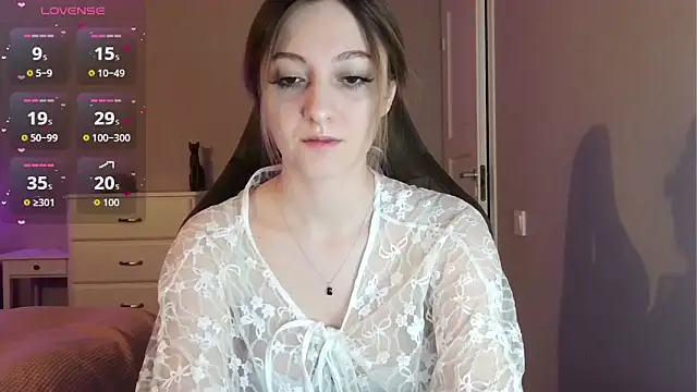 white liillyy online show from June 2026 08:40:01 PM