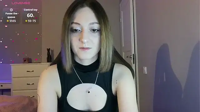 white liillyy online show from June 2026 08:56:02 PM