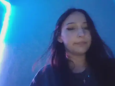 Snapshot of nayla_07 chatting on January 2026 09:07:02 PM nayla 07 online show from January 2026 09:07:02 PM