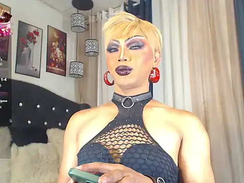 SmokingDomDiva online show from April 2026 12:55:02 AM