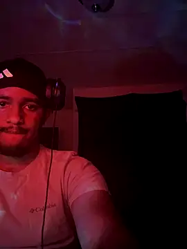 Snapshot of tyrek5051 chatting on October 2025 06:23:01 PM tyrek5051 online show from October 2025 06:23:01 PM