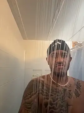 Snapshot of tyrek5051 chatting on November 2025 06:51:01 PM tyrek5051 online show from November 2025 06:51:01 PM