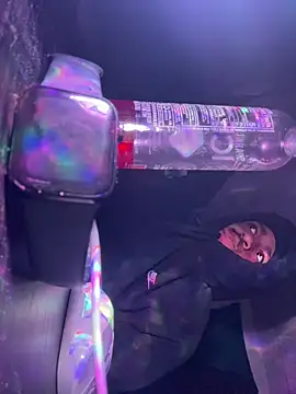 Snapshot of tyrek5051 chatting on December 2025 05:57:01 AM tyrek5051 online show from December 2025 05:57:01 AM