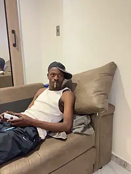 Snapshot of AllDayBbC chatting on November 2025 10:08:02 PM AllDayBbC online show from November 2025 10:08:02 PM