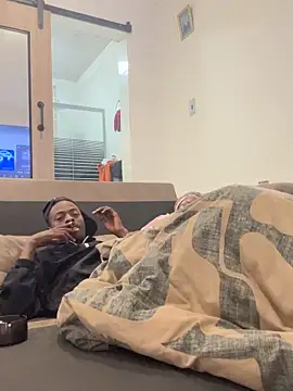 Snapshot of AllDayBbC chatting on November 2025 09:59:02 AM AllDayBbC online show from November 2025 09:59:02 AM