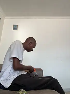 Snapshot of AllDayBbC chatting on December 2025 12:47:02 PM AllDayBbC online show from December 2025 12:47:02 PM