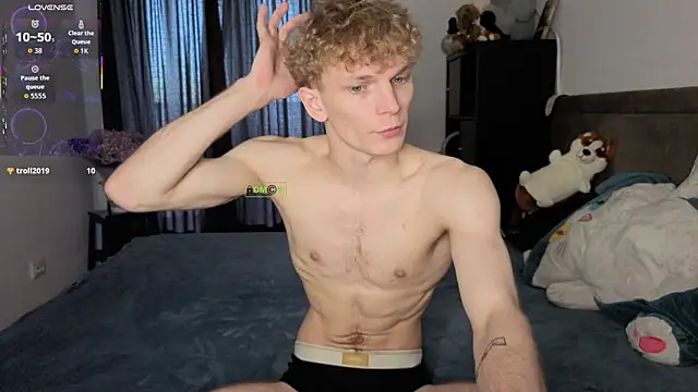 Snapshot of adam_chris chatting on October 2025 09:10:01 AM adam chris online show from October 2025 09:10:01 AM