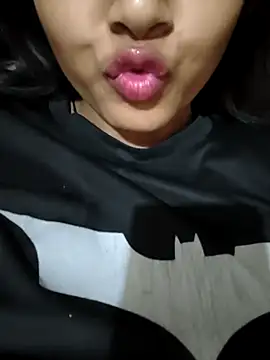 RAYI Queen 2 online show from May 2026 08:38:02 PM