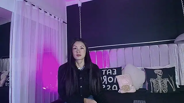 Snapshot of Dannyaa_ chatting on November 2025 12:39:02 PM Dannyaa online show from November 2025 12:39:02 PM