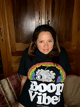 Snapshot of sabrossa chatting on November 2025 03:29:01 AM sabrossa online show from November 2025 03:29:01 AM