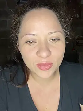 Snapshot of sabrossa chatting on March 2026 10:35:01 PM sabrossa online show from March 2026 10:35:01 PM