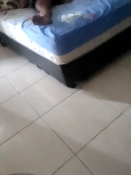 Snapshot of boysxx chatting on October 2025 12:14:01 AM boysxx online show from October 2025 12:14:01 AM