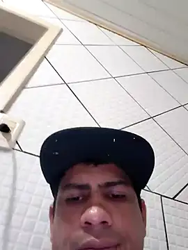 Snapshot of paulinhogostosinho chatting on October 2025 03:27:01 AM paulinhogostosinho online show from October 2025 03:27:01 AM