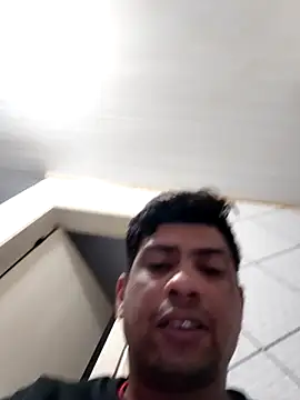 Snapshot of paulinhogostosinho chatting on November 2025 05:40:01 AM paulinhogostosinho online show from November 2025 05:40:01 AM