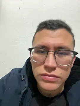 Snapshot of Kurtxxx22 chatting on February 2026 06:26:01 AM Kurtxxx22 online show from February 2026 06:26:01 AM