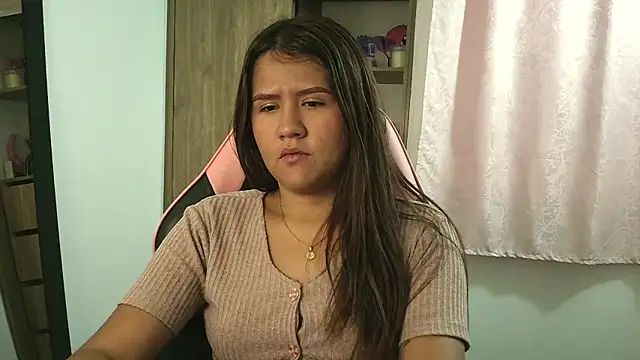 Snapshot of Oliviawatson1 chatting on September 2025 12:53:01 PM Oliviawatson1 online show from September 2025 12:53:01 PM