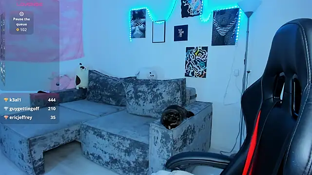 Snapshot of cute_little_ass chatting on September 2025 12:10:02 AM cute little ass online show from September 2025 12:10:02 AM