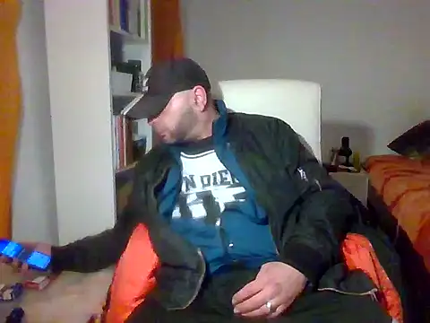 SmokedAlloy2 online show from March 2026 11:19:02 PM