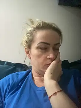 Snapshot of Alerquinasc chatting on October 2025 11:49:01 PM Alerquinasc online show from October 2025 11:49:01 PM