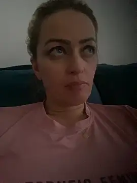 Snapshot of Alerquinasc chatting on November 2025 09:17:02 PM Alerquinasc online show from November 2025 09:17:02 PM