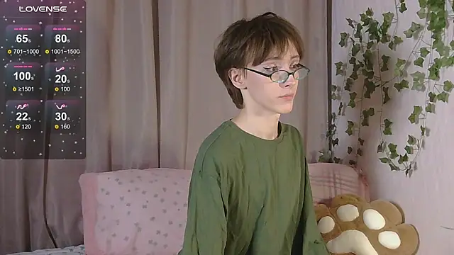 Snapshot of NextVibe_ chatting on March 2026 06:03:01 PM NextVibe online show from March 2026 06:03:01 PM