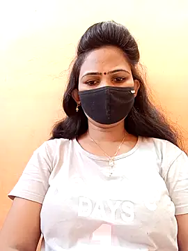 Snapshot of Shagun-Mishra chatting on October 2025 04:20:01 AM Shagun-Mishra online show from October 2025 04:20:01 AM