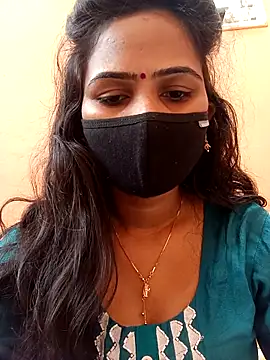 Snapshot of Shagun-Mishra chatting on October 2025 05:20:02 AM Shagun-Mishra online show from October 2025 05:20:02 AM