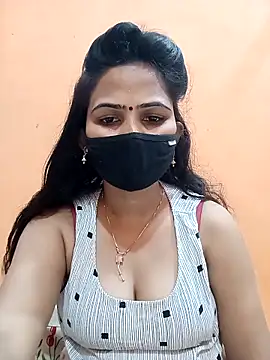 Snapshot of Shagun-Mishra chatting on November 2025 12:28:02 PM Shagun-Mishra online show from November 2025 12:28:02 PM