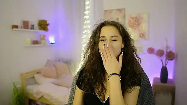 Annita Grey online show from October 2025 06:49:01 PM