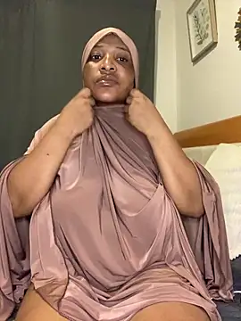 Snapshot of Sweetbxxx24 chatting on March 2026 05:07:02 PM Sweetbxxx24 online show from March 2026 05:07:02 PM