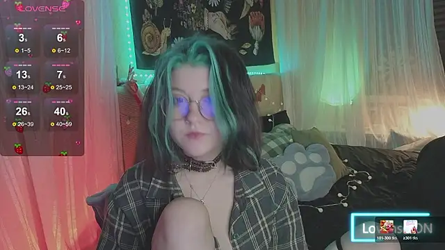 Snapshot of Miko_Meow chatting on March 2026 04:53:02 PM Miko Meow online show from March 2026 04:53:02 PM