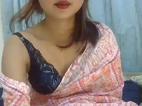 Snapshot of Maaaya_Pari chatting on October 2025 04:24:02 PM Maaaya Pari online show from October 2025 04:24:02 PM