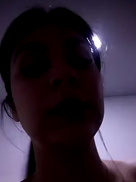 Snapshot of NicoleFletcher chatting on October 2025 12:02:01 PM NicoleFletcher online show from October 2025 12:02:01 PM